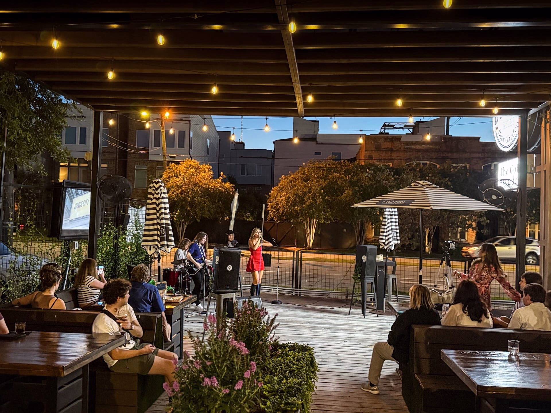 Coffee Shop Sawyer Heights Houston