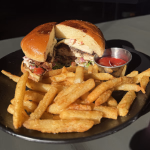 latino chicken sandwich dinner lunch heights